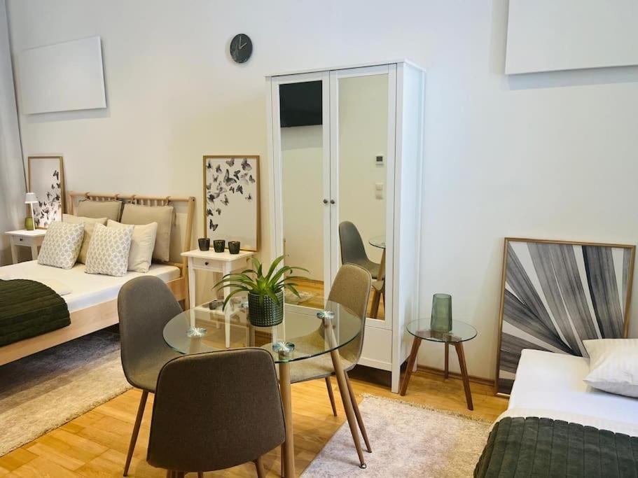 Gemuetliches Studio Apartment Wien Exterior foto