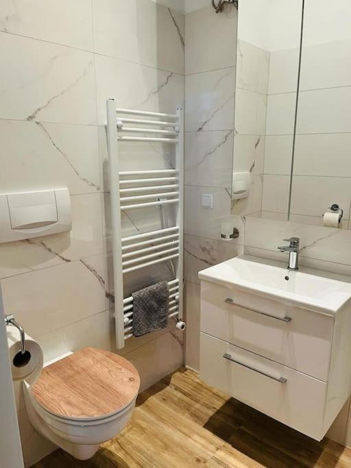 Gemuetliches Studio Apartment Wien Exterior foto